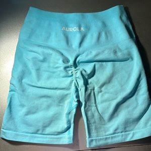 Aurola athletic scrunch shorts blue